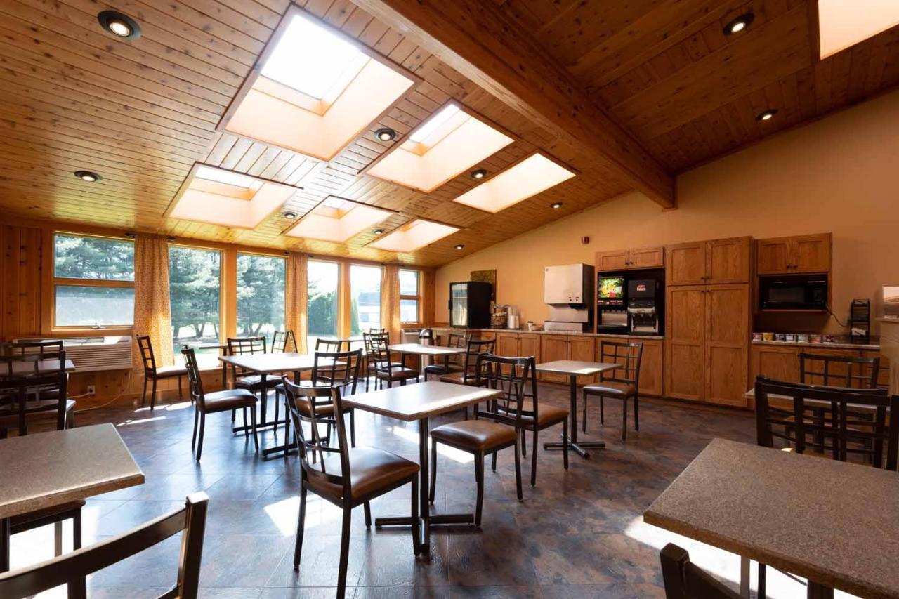 Shadowbrook Resort Tunkhannock エクステリア 写真